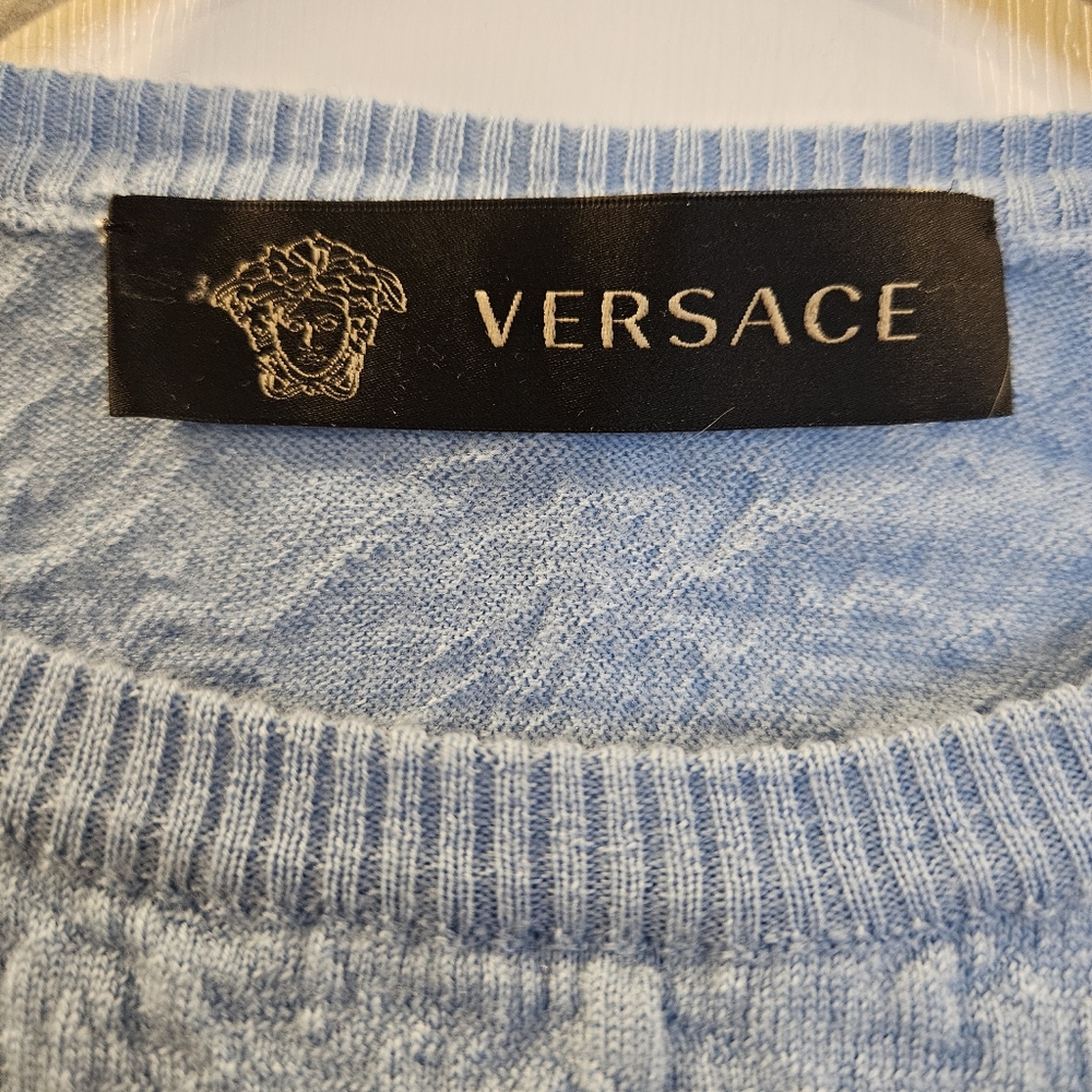 Versace baby blue ruched crop sweater - Picture 4 of 11